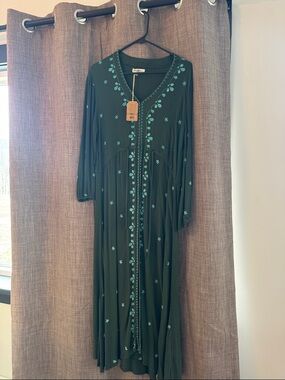 NATURAL LIFE Dark Green Maxi Dress with Teal Embroidery